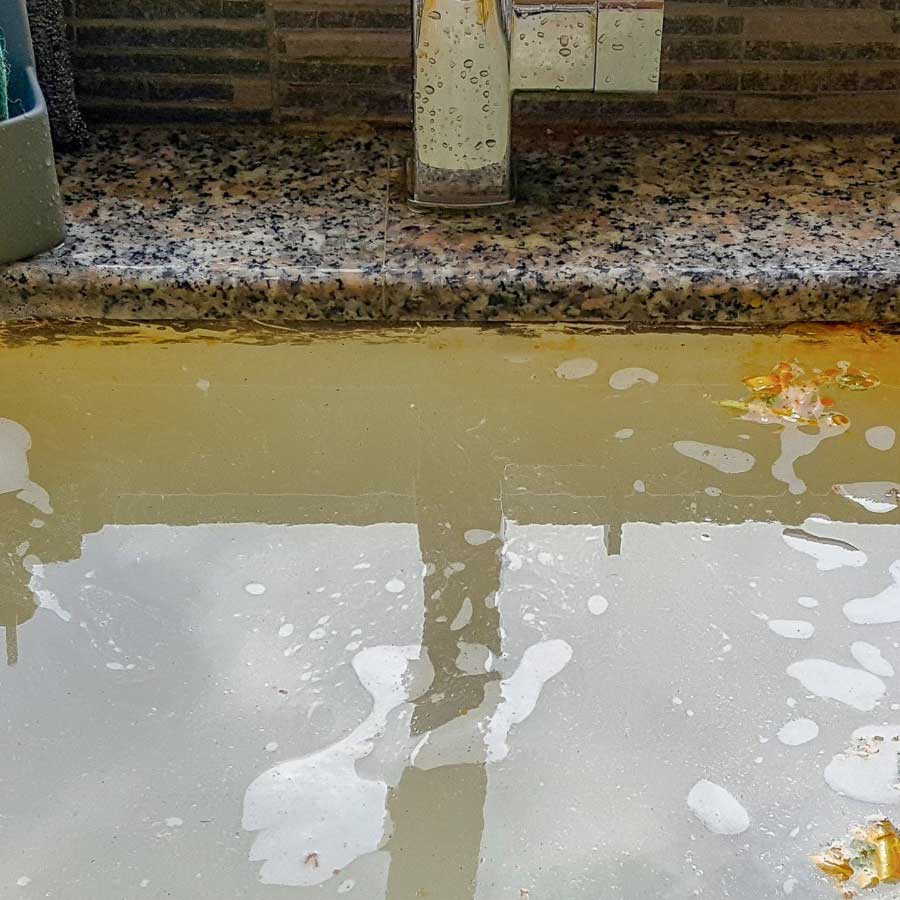 Perché Lavandini e Docce si Intasano